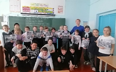 Встреча со школьниками "Мир держится на добрых людях"