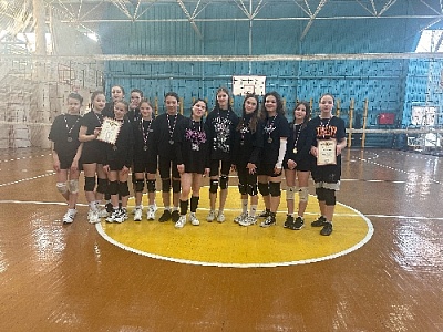 Наши волейболистки – призёры Первенства в Агаповке