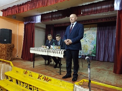 В Южном спорили о газификации, Скорой помощи и мусоре