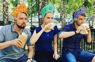 Поддержи Чемпионат мира по футболу. Сфотографируйся в кокошниках