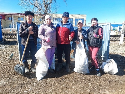 Остроленцы начали уборку