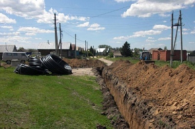 А у нас водопровод. Вот!