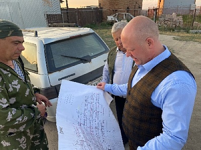 В Париже проблема с водоснабжением сдвигается с мертвой точки