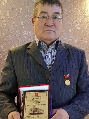 Представитель Нагайбакского района - Лауреат премии Заксобрания