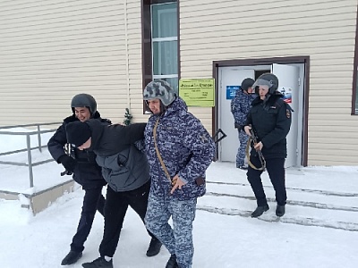 В Нагайбакском районе освободили «заложника»