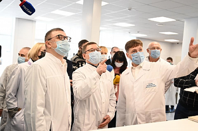 Осмотрели новые технологии в здравоохранении и промышленности