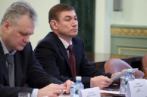 Главы районов сели за парты