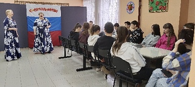 Юные гумбейчане поддержали бойца