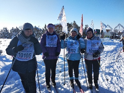 Шапочек хватило на всех