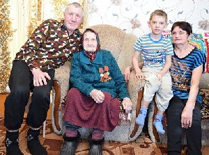 Жить надо с радостью…