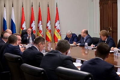 По инициативе губернатора Бориса Дубровского в перечень "Заслуженных работников" добавят новые профессии