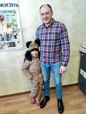 Спас девочку от злой собаки