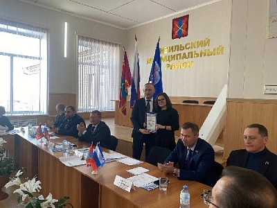 Подняли вопрос отсутствия флюорографа и ремонта дорог