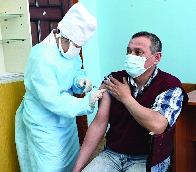 Предприятия Южного Урала предоставят выходной вакцинированным сотрудникам