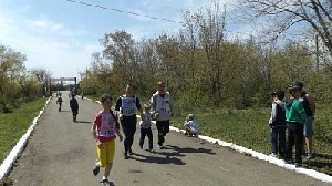 Пробегут, пройдут и проедут ровно 1945 метров