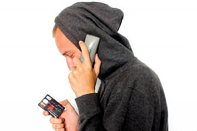 Поверила, что возвратят деньги из МММ