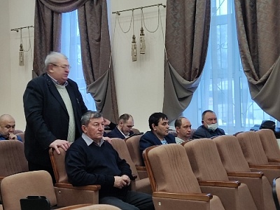 Почему не чистят тротуары в Фершампенуазе?