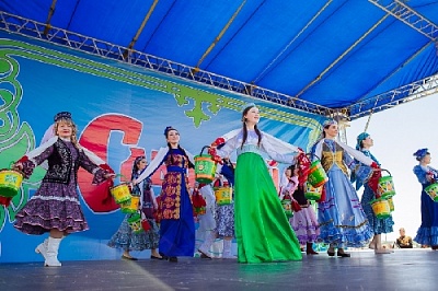 Массовое гуляние после Сабантуя проведут в Фершампенуазе