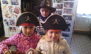 Свистать всех в библиотеку! 