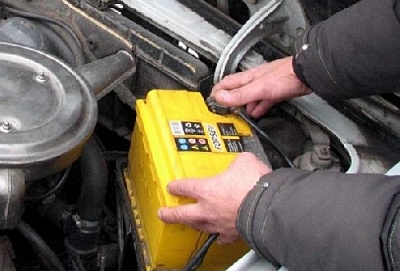 Житель Нагайбакского района уличен в краже аккумулятора