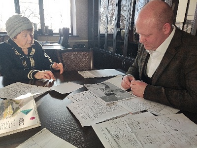 Обращались по жилищным и другим вопросам