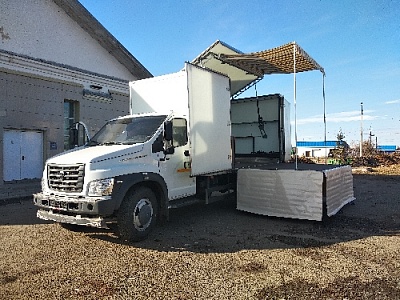 Для мобильных концертов и выступлений в сёлах