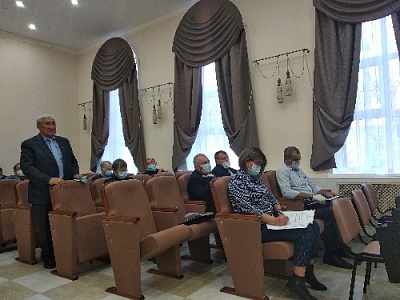 Почему надо сносить здание борцовского зала в Фершампенуазе?