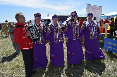 В Нагайбакском районе отметят завершение посевных работ