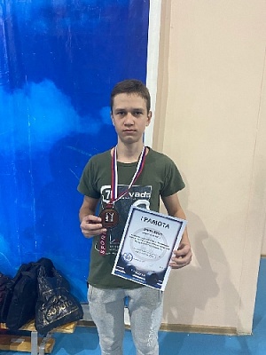 Наши пауэрлифтёры выступили в Первенстве Магнитогорска