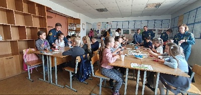 В Нагайбакском районе учащиеся образовательных учреждений    побывали в гостях у пожарных