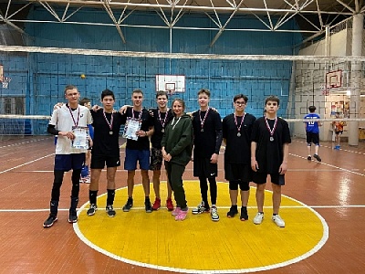 Нагайбакские волейболисты стали серебряными призерами