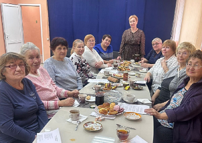 С днем бабушек и дедушек 