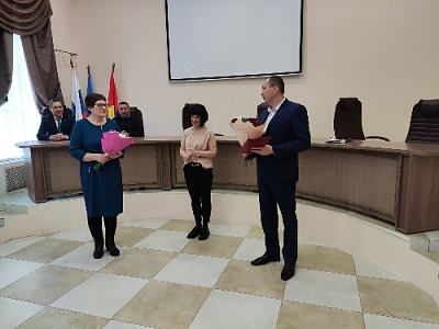 40 лет – в финансовой системе