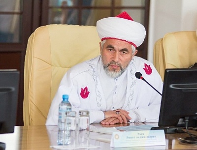 Ринат Хаджи Хазрат Раев: Поберегите себя и своих близких!