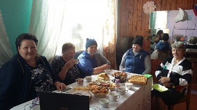 Уличные акции и посиделки