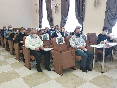 Обсудили работу правоохранителей и ремонт дорог