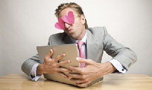 Приехал в гости и ограбил