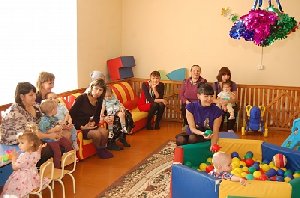 Остроленские детишки получили группу к новому году