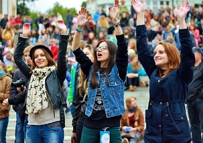 В Нагайбакском районе молодёжный праздник отметят салютом и дискотекой на площади