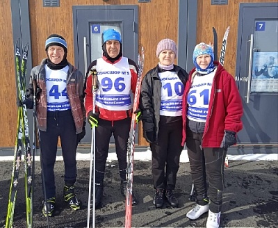 Нагайбакские ветераны достойно выступили в соревнованиях по шахматам и лыжам