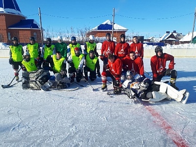 В хоккее победила дружба!