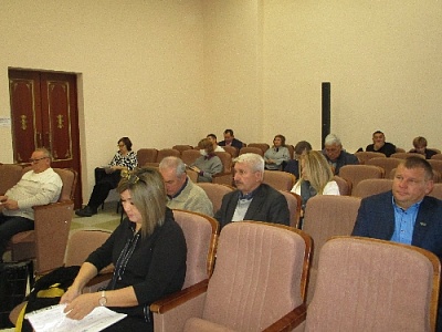 О бюджете, детях-сиротах и уборке