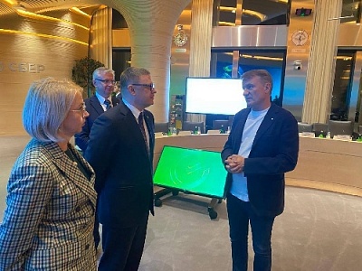 Алексей Текслер как руководитель рабочей группы Госсовета по направлению «Экономика и финансы» поделился своим взглядом на развитие межбюджетных отношений между субъектами и федеральным центром