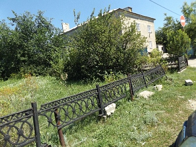 У серьёзных организаций отношение не очень серьёзное