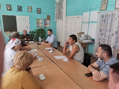 Евгений Голицын провёл заседание оперативного штаба