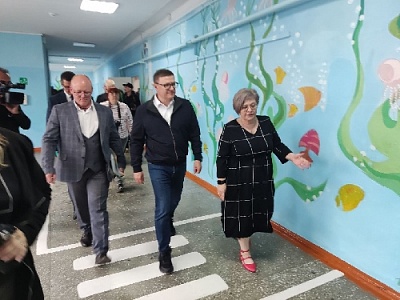 Посмотрели школу и ФАП