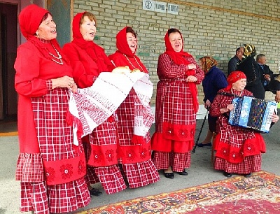 Вы – хранители и популяризаторы нашего богатого духовного наследия!
