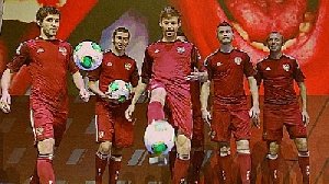 Пожелай нашим футболистам удачи!