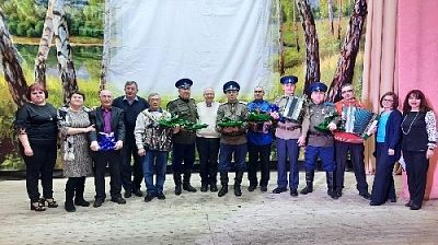 Играй, гармонь!