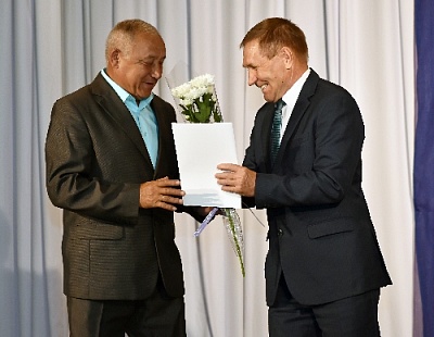 С теплотой и вниманием